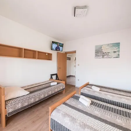 Prominac アパート *