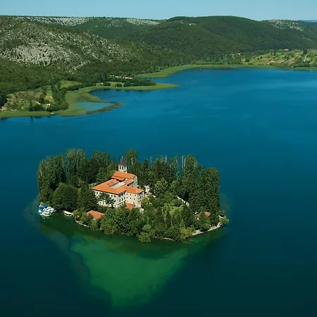 Prominac Apartmán *